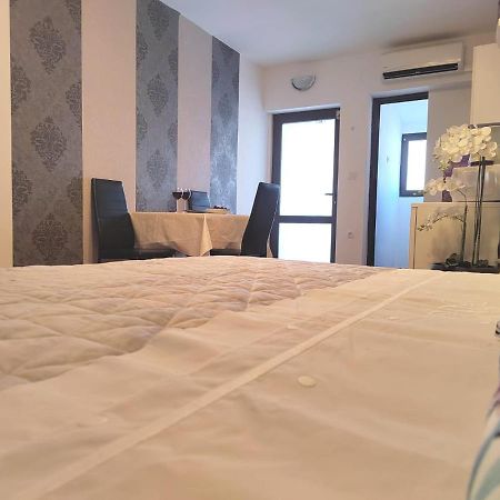 Apartment Mladenka Visnjik Zadar Buitenkant foto