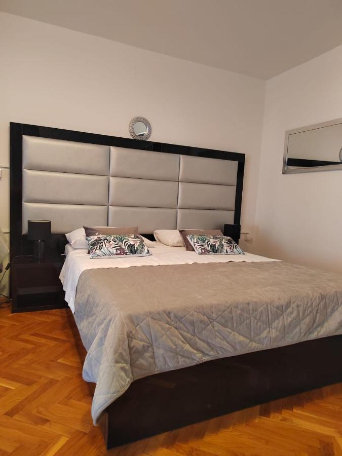 Apartment Mladenka Visnjik Zadar Buitenkant foto