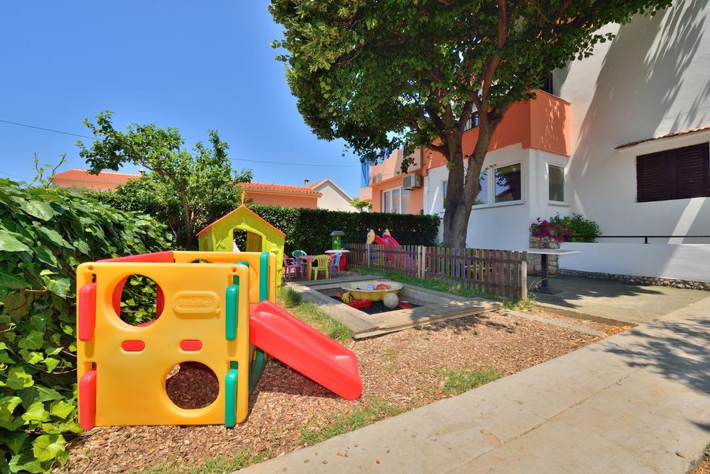 Apartment Mladenka Visnjik Zadar Buitenkant foto