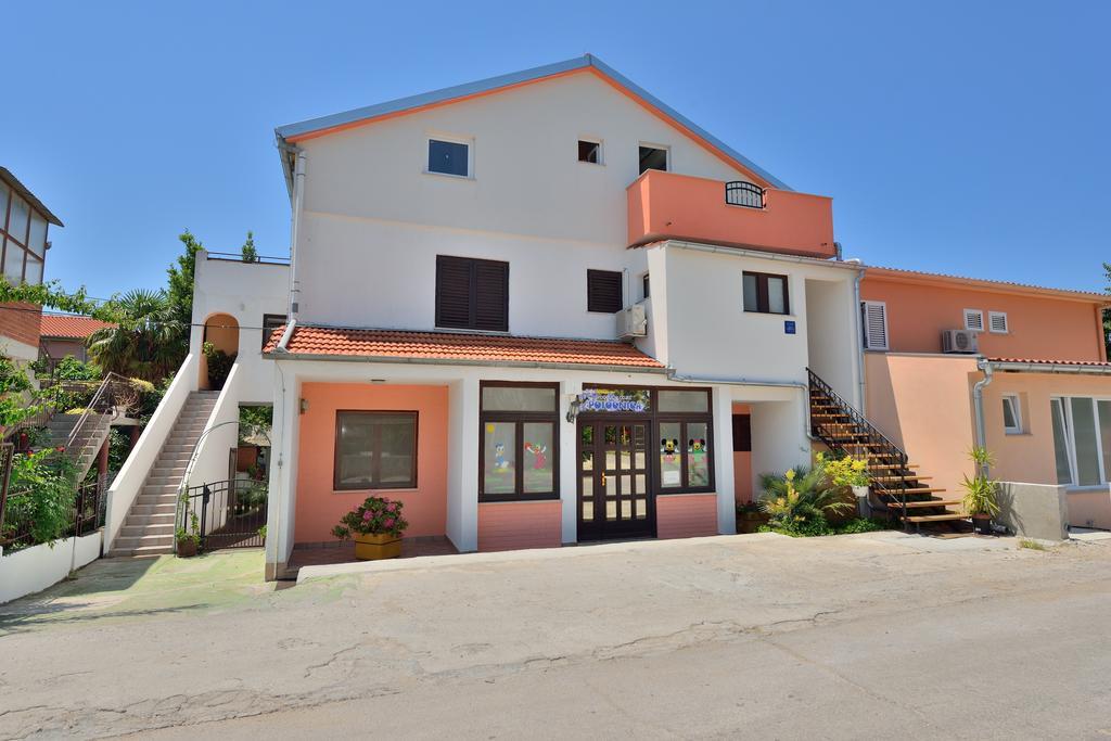 Apartment Mladenka Visnjik Zadar Buitenkant foto